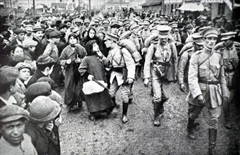World War I. Reinforcements for the Portuguese task force in France, crossing Lisbon (1917)