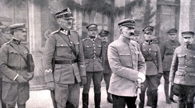 Polish President Pilsudski on visit to the northern army  (1920)
