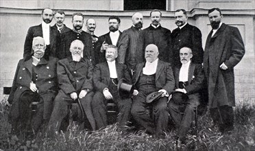 Peterhof. La délégation du Congrès des zemstvos de Moscou et de Saint-Pétersbourg (20 juin 1905)