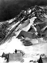 Expédition du Mont Everest, l'Everest  vu du camp de Chang-la (1922)