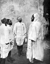 Deuxième anniversaire de la proclamation de Moulaï-Hafid, au Maroc (1910)