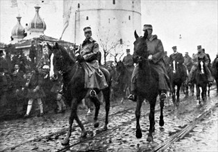 Guerre des Balkans. 
A Salonique, le roi de Grèce fait son entrée dans la ville, le 11 novembre 1912.