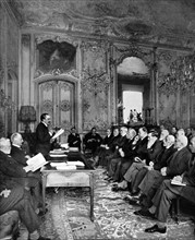 Séance de l'Académie Diplomatique Internationale, en France (1928).