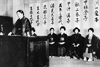 First elections in Japan. Feminist meeting in Tokyo, in 1928.