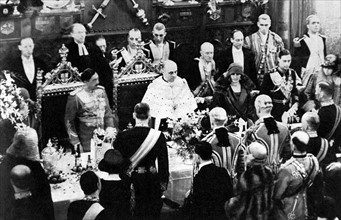 Réception des souverains afghans au Guidhal de Londres, en 1928.