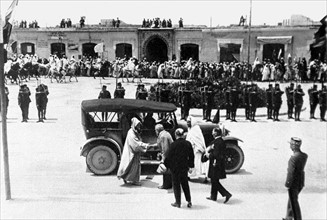 Mr Steeg, General Resident of France, receiving Sultan of Morocco, Sidi Moulai Mohammed, at Mazagan, 1928