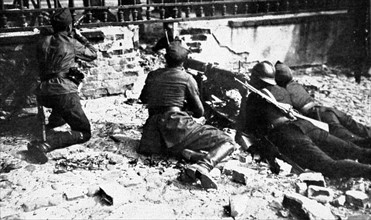 A Varsovie, le coup de force du maréchal Pilsudski, en 1926.