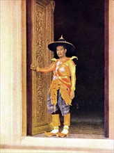 Couronnement de S. M. Monivong, roi du Cambodge