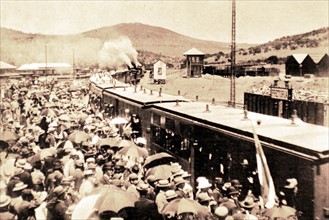 Boer War. A Boer detachment leaving for the border of Natal (1900)