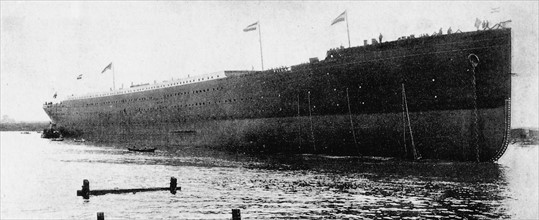 Mise à l'eau du plus grand navire allemand de passagers, "L'impératrice Victoria"