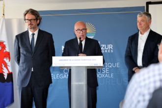 Eric Ciotti, Hôtel Aston à Nice, 16 avril 2026