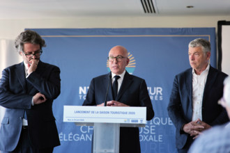 Eric Ciotti, Hôtel Aston à Nice, 16 avril 2026