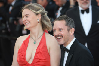 Mette-Marie Kongsved, Elijah Wood