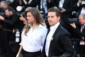 Barbara Palvin, Dylan Sprouse