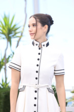 Ella Bleue Travolta