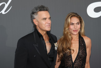Robbie Williams and Ayda Field Williams