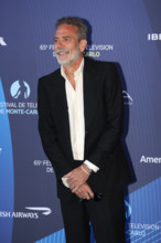 Jeffrey Dean Morgan