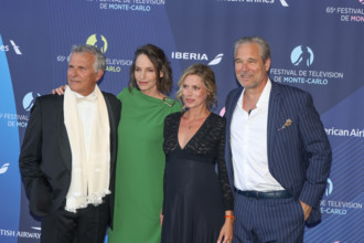 Frédéric Van Den Driessche, Smadi Wolfman, Aurore Delplace and Fabrice Deville