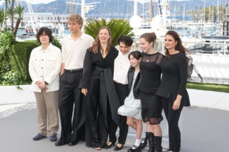 The cast of the film "El Deshielo"