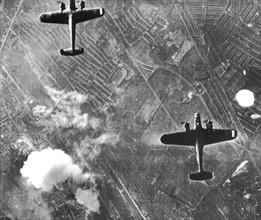 German Dornier DO617 bombers over London, 1940