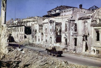 Ruines de Nuremberg (Bavière, Allemagne), en 1945.