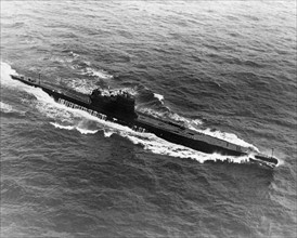 Sous-marin allemand U-505 dans l'Atlantique, 1945.