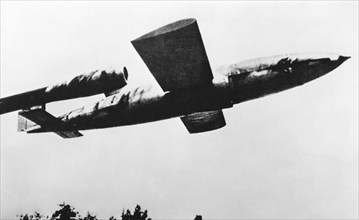 German Fieseler Fi-103 (FZG-76) V-1 rocket, in flight, 1944.
