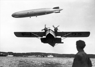 Zeppelin LZ 127 dirigible and Dornier Super-Wal hydroplane.