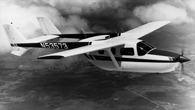 Avion de tourisme américain Cessna Skymaster.