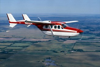 Avion de tourisme américain Cessna  Skymaster.
