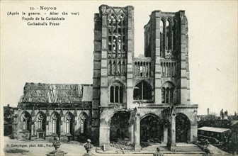 Ruines de la cathédrale de Noyon