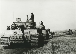 Chars Tigre en Ukraine, 1944