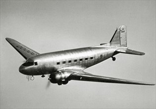 Douglas DC-3A, 1941