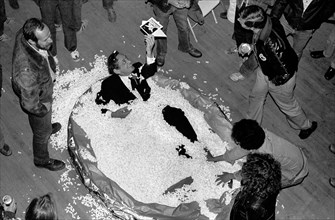 Harvey Milk lors d'une fête, mai 1978