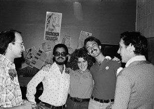 Harvey Milk et des supporters de campagne, novembre 1977