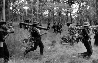 South Vietnam soldiers launching an attack.
