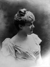 Portrait de Marguerite Durand, directrice du journal "La Fronde"
