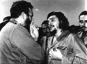 Fidel Castro et Che Guevara (vers 1960)