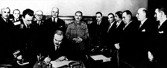 Signature du Pacte de non agression germano-soviétique à Moscou (1939)
