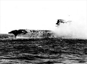 Aircraft carrier 'Saratoga' after a kamikaze attack (1944)