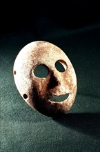 Masque de pierre rituel trouvé près d'Hébron