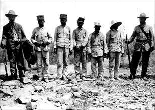 Mexican revolution. Captive federal soldiers in the Orozco camp