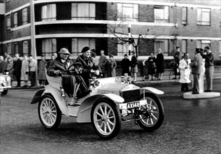 Rolls-Royce 1904 à la course des vétérans "Londres- Brighton"