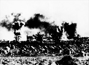 Stalingrad on fire (1942)