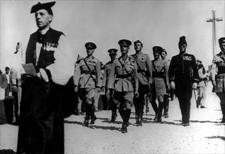 The British Royal Commission arrives in Palestine