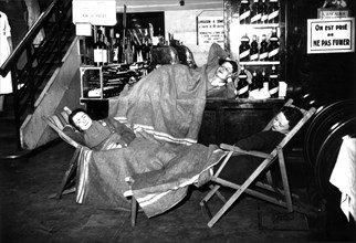 Strikers of a French department store preparing for the night, 1936