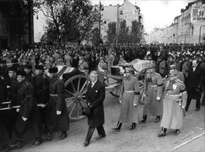 Funeral procession of King Alexander of Yugoslavia, in Belgrade.