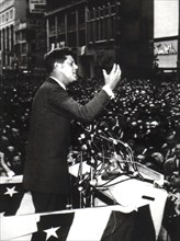 Kennedy in New York, 7th Avenue, during his election campaign