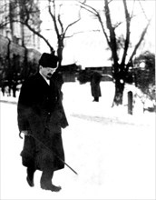 Léon Trotski pendant les pourparlers de Brest-Livosk.