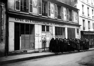 Students' committee to help the unemployed in Paris in 1936